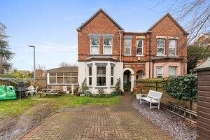 Photo 29- click for photo gallery